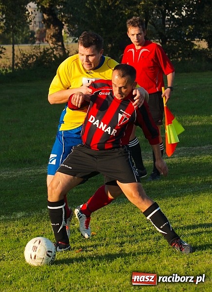 Zdjęcie w galerii na portalu naszraciborz.pl: Dreszczowiec w Bieńkowicach. Rezerwy Rogowa pokonane wiadomości z regionu