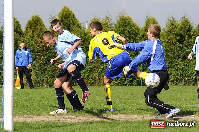 Zdjęcie w galerii na portalu naszraciborz.pl: Osiem goli juniorów Markowic wiadomości z regionu