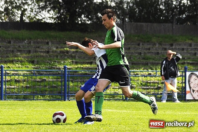 Zdjęcie w galerii na portalu naszraciborz.pl: Unia rozbiła zdziesiątkowane Bieńkowice wiadomości z regionu