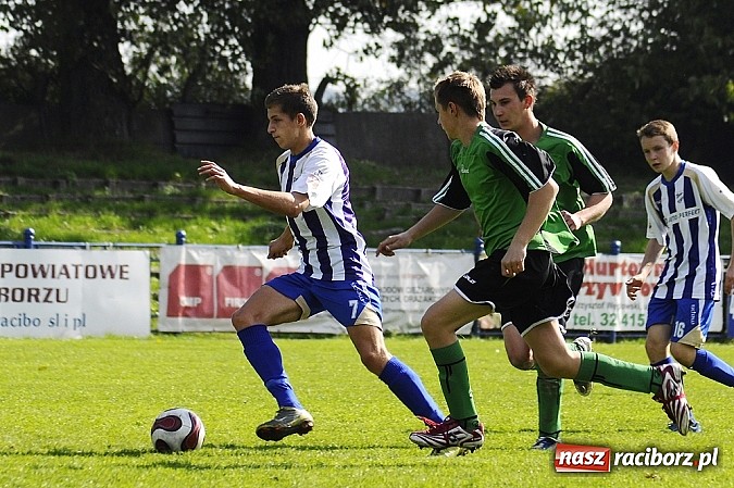 Zdjęcie w galerii na portalu naszraciborz.pl: Unia rozbiła zdziesiątkowane Bieńkowice wiadomości z regionu