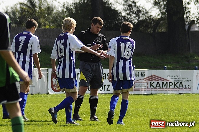 Zdjęcie w galerii na portalu naszraciborz.pl: Unia rozbiła zdziesiątkowane Bieńkowice wiadomości z regionu