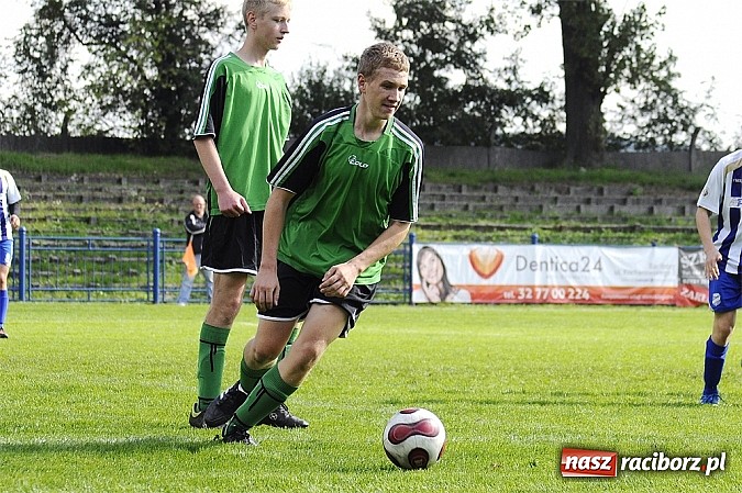 Zdjęcie w galerii na portalu naszraciborz.pl: Unia rozbiła zdziesiątkowane Bieńkowice wiadomości z regionu