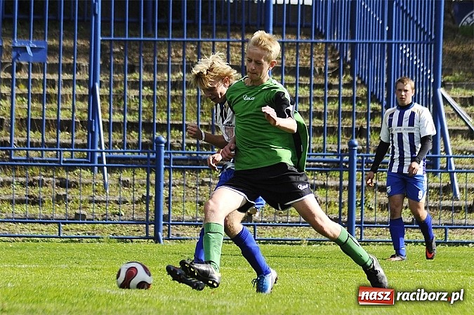 Zdjęcie w galerii na portalu naszraciborz.pl: Unia rozbiła zdziesiątkowane Bieńkowice wiadomości z regionu