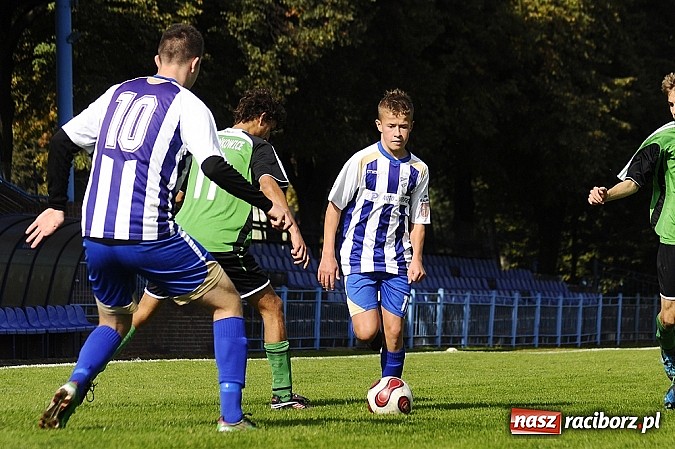 Zdjęcie w galerii na portalu naszraciborz.pl: Unia rozbiła zdziesiątkowane Bieńkowice wiadomości z regionu