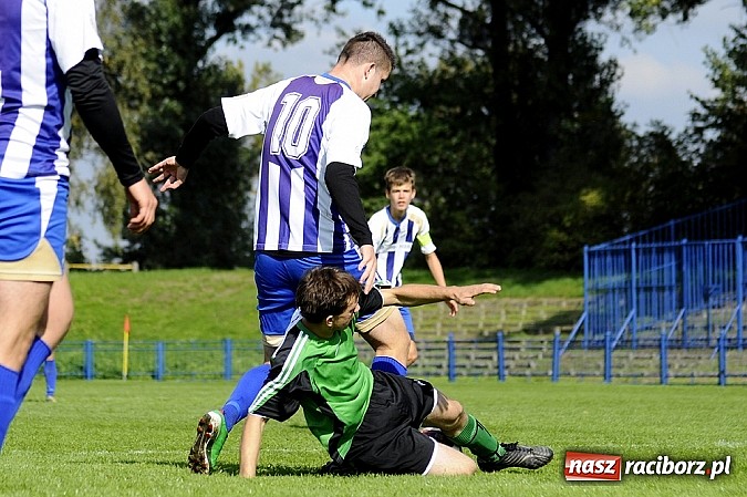 Zdjęcie w galerii na portalu naszraciborz.pl: Unia rozbiła zdziesiątkowane Bieńkowice wiadomości z regionu