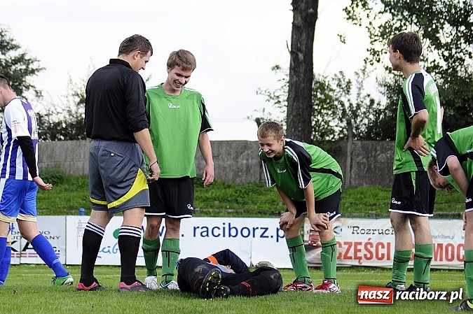 Zdjęcie w galerii na portalu naszraciborz.pl: Unia rozbiła zdziesiątkowane Bieńkowice wiadomości z regionu
