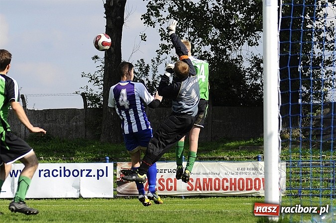 Zdjęcie w galerii na portalu naszraciborz.pl: Unia rozbiła zdziesiątkowane Bieńkowice wiadomości z regionu