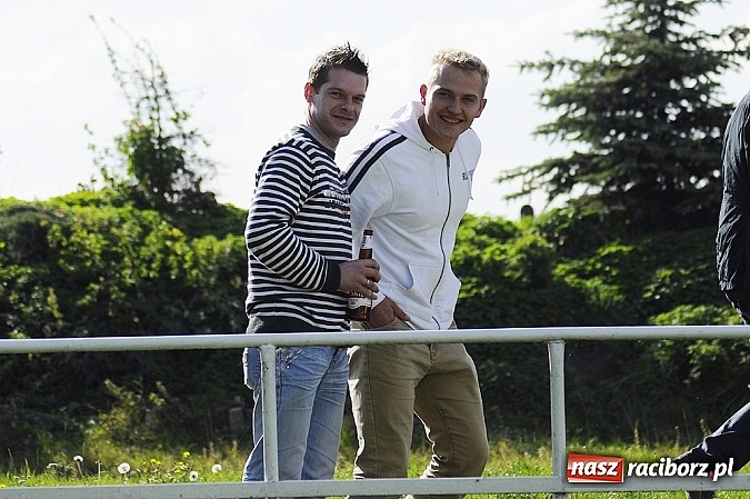 Zdjęcie w galerii na portalu naszraciborz.pl: Pietrowice - Pawłów: Niewykorzystane sytuacje się mszczą wiadomości z regionu