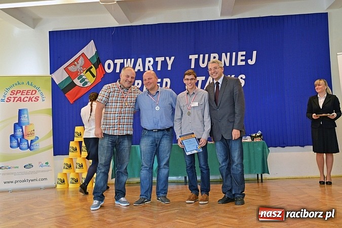 Zdjęcie w galerii na portalu naszraciborz.pl: Raciborska Akademia Speed Stacks zwyciężyła w Dąbrowie Górniczej wiadomości z regionu