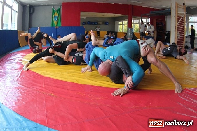 Zdjęcie w galerii na portalu naszraciborz.pl: Spotkania sparingowe w Łamatorze wiadomości z regionu