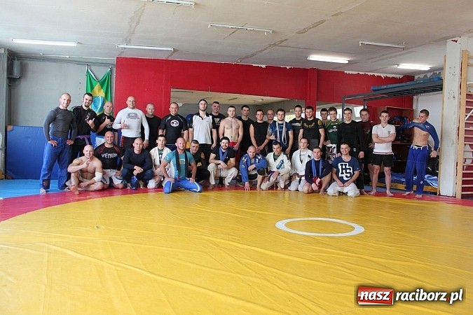 Zdjęcie w galerii na portalu naszraciborz.pl: Spotkania sparingowe w Łamatorze wiadomości z regionu