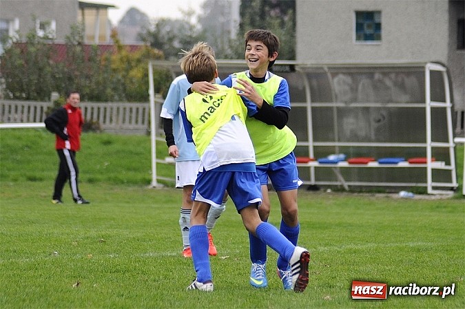 Zdjęcie w galerii na portalu naszraciborz.pl: Pewna wygrana trampkarzy Unii  wiadomości z regionu