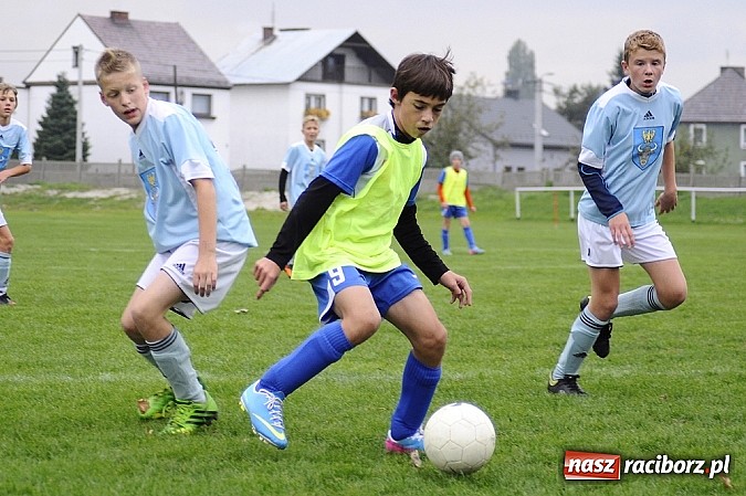 Zdjęcie w galerii na portalu naszraciborz.pl: Pewna wygrana trampkarzy Unii  wiadomości z regionu
