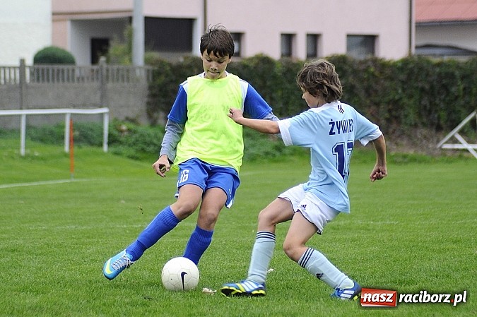 Zdjęcie w galerii na portalu naszraciborz.pl: Pewna wygrana trampkarzy Unii  wiadomości z regionu