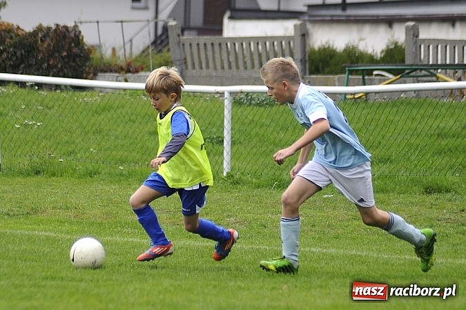 Zdjęcie w galerii na portalu naszraciborz.pl: Pewna wygrana trampkarzy Unii  wiadomości z regionu