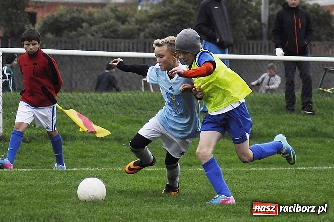 Zdjęcie w galerii na portalu naszraciborz.pl: Pewna wygrana trampkarzy Unii  wiadomości z regionu