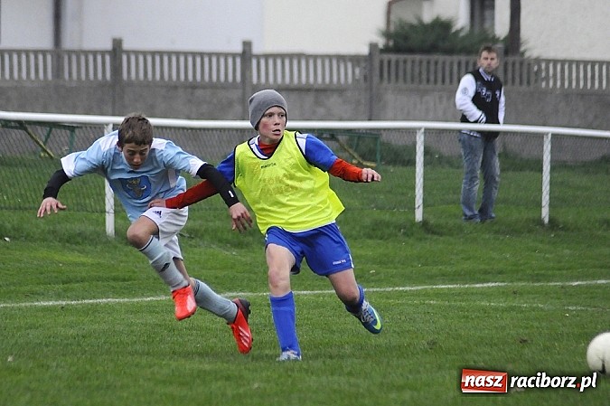 Zdjęcie w galerii na portalu naszraciborz.pl: Pewna wygrana trampkarzy Unii  wiadomości z regionu