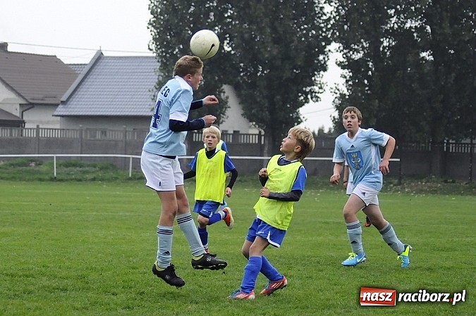 Zdjęcie w galerii na portalu naszraciborz.pl: Pewna wygrana trampkarzy Unii  wiadomości z regionu