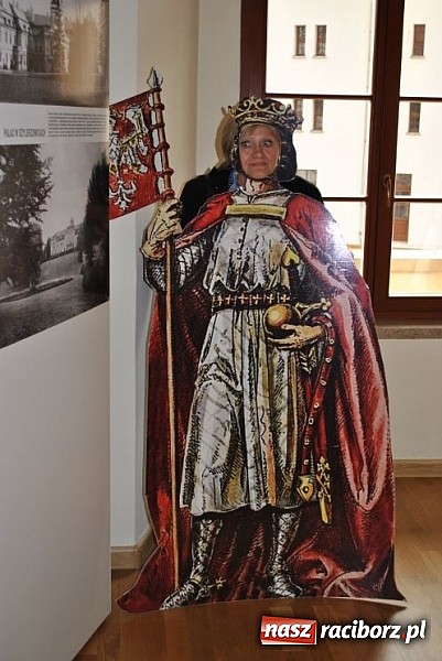 Zdjęcie w galerii na portalu naszraciborz.pl:  Członkowie grupy wsparcia Nadzieja zwiedzili zamek wiadomości z regionu