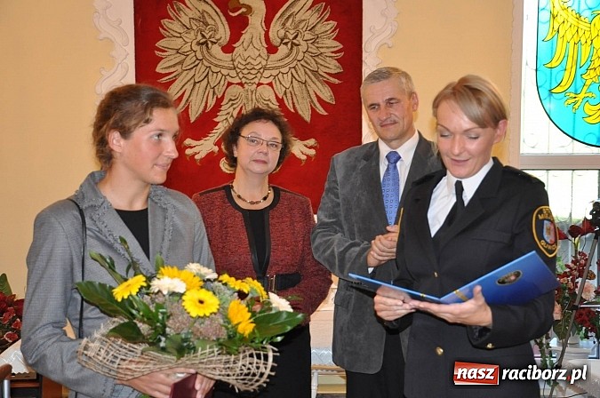 Zdjęcie w galerii na portalu naszraciborz.pl: Praca, talent i rodzina - Ewa Bugdoł wygrała Puchar Świata. Dziś odebrała gratulacje wiadomości z regionu