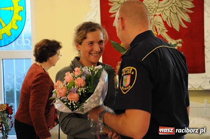 Zdjęcie w galerii na portalu naszraciborz.pl: Praca, talent i rodzina - Ewa Bugdoł wygrała Puchar Świata. Dziś odebrała gratulacje wiadomości z regionu