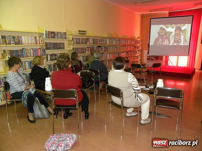 Zdjęcie w galerii na portalu naszraciborz.pl: Seniorzy potrafią latać a nawet … didżejować! wiadomości z regionu