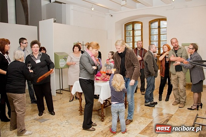 Zdjęcie w galerii na portalu naszraciborz.pl: Świat Zmysł&oacute;w - nowa wystawa już czynna wiadomości z regionu