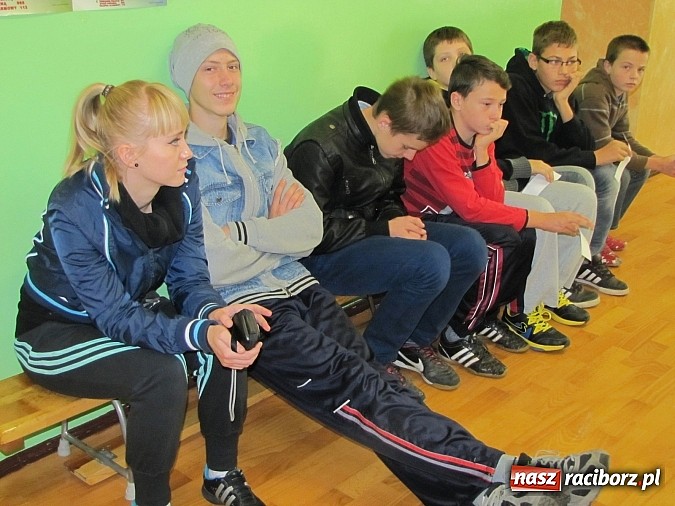 Zdjęcie w galerii na portalu naszraciborz.pl: Akcja Młody Saper: w Brzeźnicy rozbrajali niewybuchy wiadomości z regionu