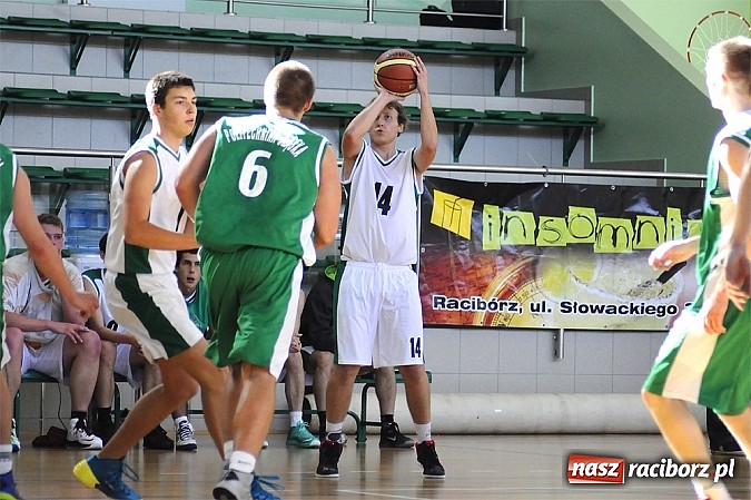 Zdjęcie w galerii na portalu naszraciborz.pl: III liga koszykówki: RKK poległo z Politechniką Śląską na inauguracji rozgrywek wiadomości z regionu