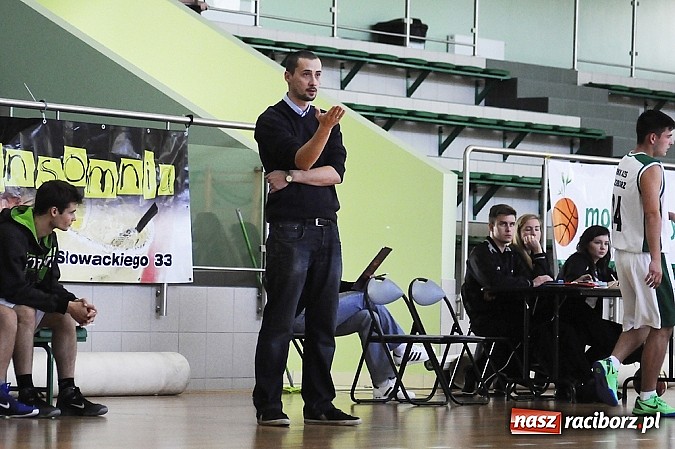 Zdjęcie w galerii na portalu naszraciborz.pl: III liga koszykówki: RKK poległo z Politechniką Śląską na inauguracji rozgrywek wiadomości z regionu