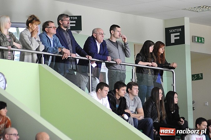 Zdjęcie w galerii na portalu naszraciborz.pl: III liga koszykówki: RKK poległo z Politechniką Śląską na inauguracji rozgrywek wiadomości z regionu