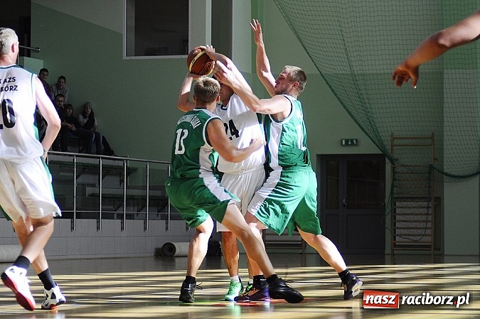 Zdjęcie w galerii na portalu naszraciborz.pl: III liga koszykówki: RKK poległo z Politechniką Śląską na inauguracji rozgrywek wiadomości z regionu
