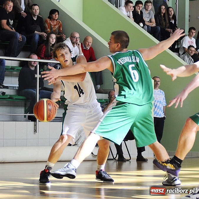 Zdjęcie w galerii na portalu naszraciborz.pl: III liga koszykówki: RKK poległo z Politechniką Śląską na inauguracji rozgrywek wiadomości z regionu