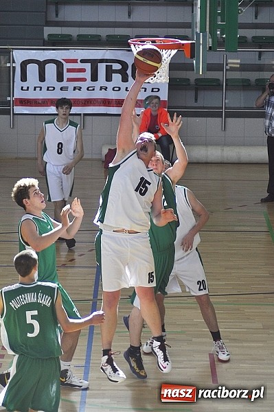 Zdjęcie w galerii na portalu naszraciborz.pl: III liga koszykówki: RKK poległo z Politechniką Śląską na inauguracji rozgrywek wiadomości z regionu