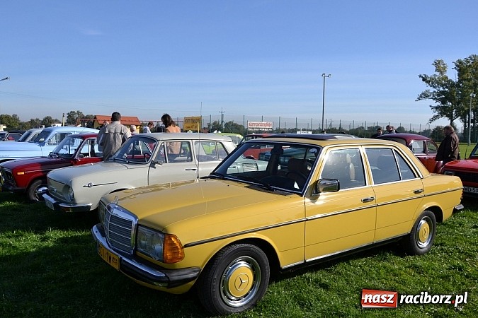 Zdjęcie w galerii na portalu naszraciborz.pl: W Zabełkowie miłośnicy oldtimerów zakończyli sezon wiadomości z regionu