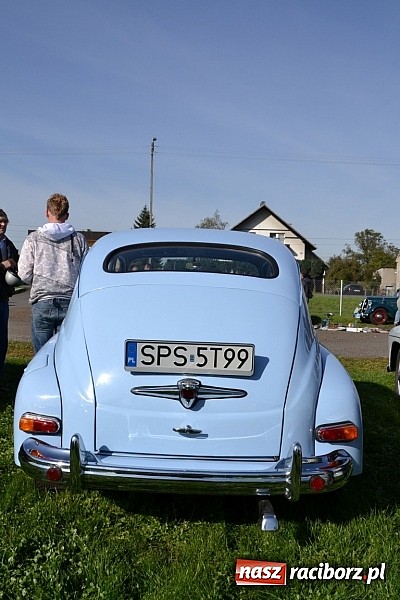 Zdjęcie w galerii na portalu naszraciborz.pl: W Zabełkowie miłośnicy oldtimerów zakończyli sezon wiadomości z regionu