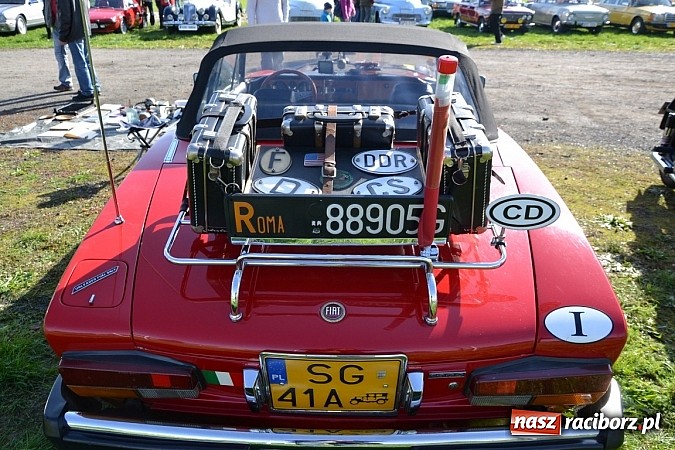 Zdjęcie w galerii na portalu naszraciborz.pl: W Zabełkowie miłośnicy oldtimerów zakończyli sezon wiadomości z regionu