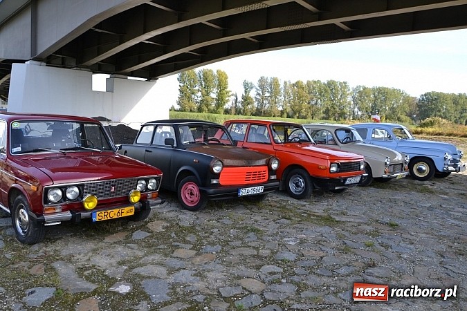 Zdjęcie w galerii na portalu naszraciborz.pl: W Zabełkowie miłośnicy oldtimerów zakończyli sezon wiadomości z regionu