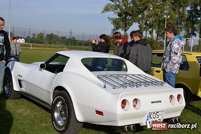 Zdjęcie w galerii na portalu naszraciborz.pl: W Zabełkowie miłośnicy oldtimerów zakończyli sezon wiadomości z regionu