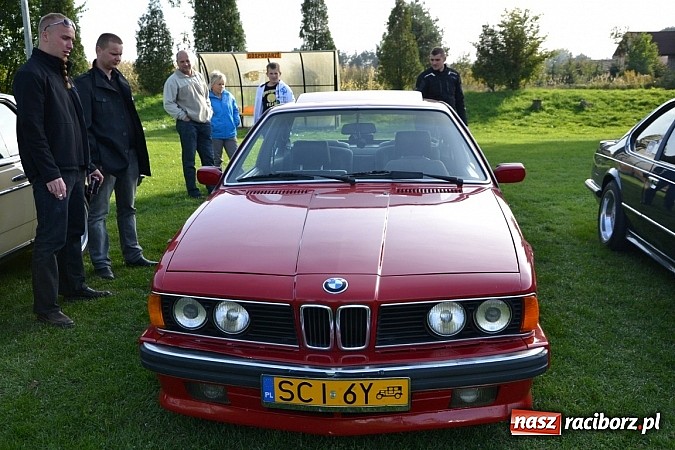 Zdjęcie w galerii na portalu naszraciborz.pl: W Zabełkowie miłośnicy oldtimerów zakończyli sezon wiadomości z regionu