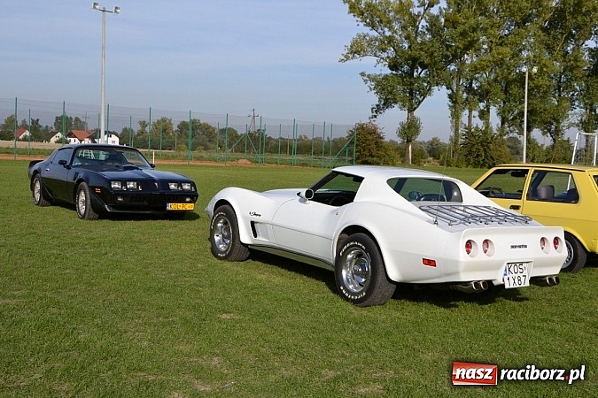 Zdjęcie w galerii na portalu naszraciborz.pl: W Zabełkowie miłośnicy oldtimerów zakończyli sezon wiadomości z regionu