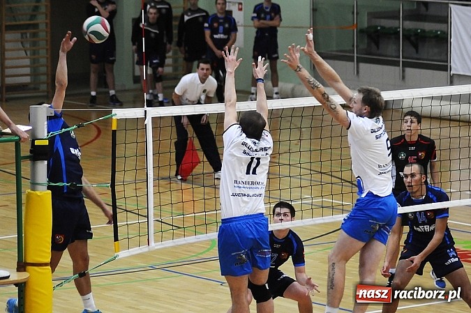 Zdjęcie w galerii na portalu naszraciborz.pl: AZS Rafako przegrał po tie-breaku wiadomości z regionu