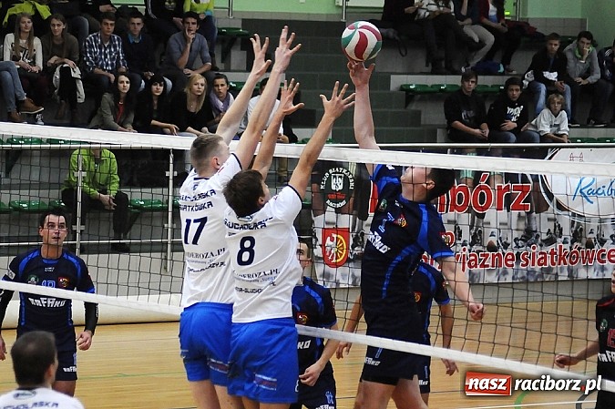 Zdjęcie w galerii na portalu naszraciborz.pl: AZS Rafako przegrał po tie-breaku wiadomości z regionu
