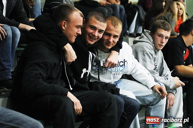 Zdjęcie w galerii na portalu naszraciborz.pl: AZS Rafako przegrał po tie-breaku wiadomości z regionu