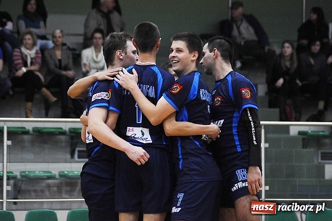 Zdjęcie w galerii na portalu naszraciborz.pl: AZS Rafako przegrał po tie-breaku wiadomości z regionu