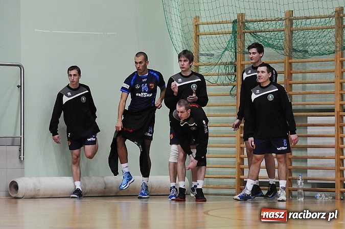 Zdjęcie w galerii na portalu naszraciborz.pl: AZS Rafako przegrał po tie-breaku wiadomości z regionu