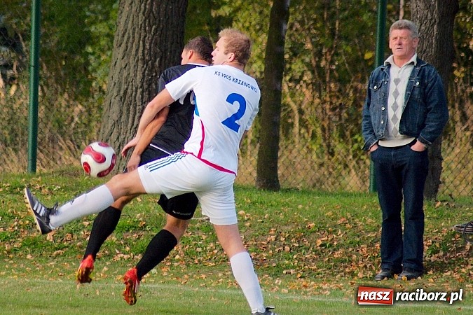 Zdjęcie w galerii na portalu naszraciborz.pl: Krzanowice mają patent na czołówkę. Wicelider na kolanach wiadomości z regionu