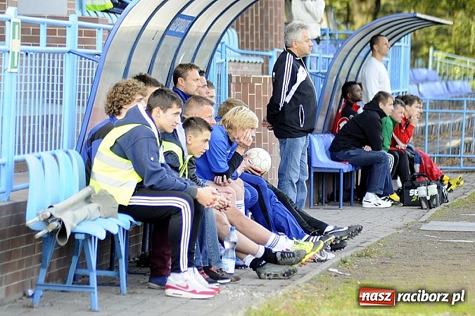 Zdjęcie w galerii na portalu naszraciborz.pl: IV liga: KS Unia zagrał na piątkę wiadomości z regionu