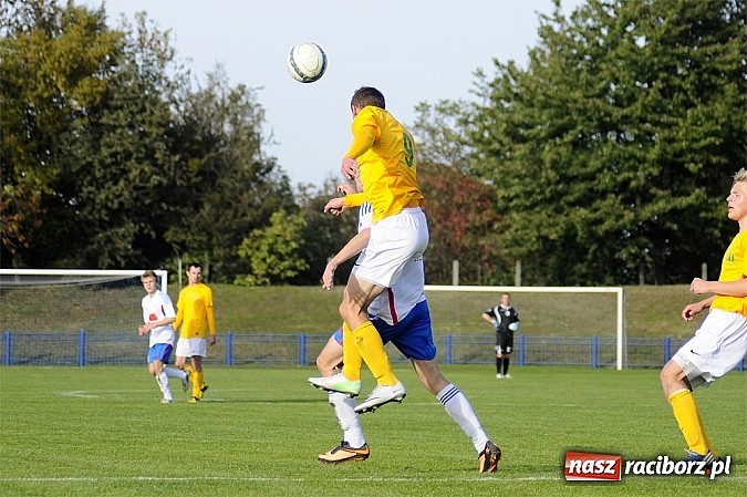 Zdjęcie w galerii na portalu naszraciborz.pl: IV liga: KS Unia zagrał na piątkę wiadomości z regionu