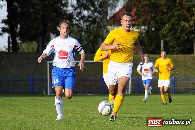 Zdjęcie w galerii na portalu naszraciborz.pl: IV liga: KS Unia zagrał na piątkę wiadomości z regionu